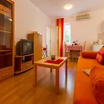 Apartament Brankica *