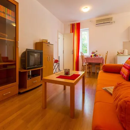 Apartment Brankica *